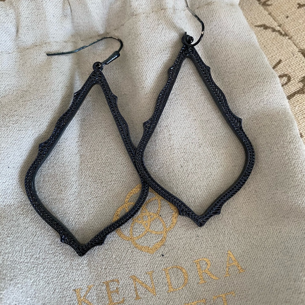 Kendra Scott Navy Gunmetal Sophia earrings